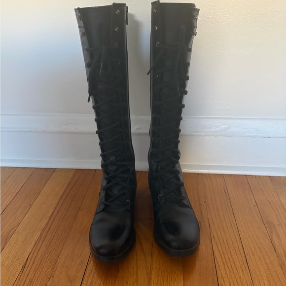 Frye Melissa Black Lace Up Boots - Picture 1 of 6